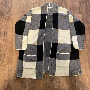 Black and White JODIFL Cardigan